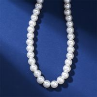 Elegant Solid Color Imitation Pearl Women's Necklace main image 3