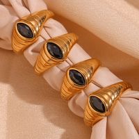 Einfarbige Edelstahl-einlege Zirkon 18k Vergoldete Ringe Im Klassischen Stil, Einfarbig, Im Vintage-stil main image 4