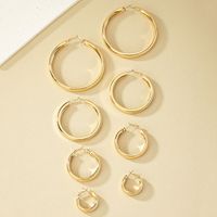 1 Set Nordic Style Simple Style Round Plating Alloy Gold Plated Hoop Earrings main image 3