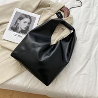 Women's Medium Pu Leather Solid Color Streetwear Bucket Open Shoulder Bag sku image 2