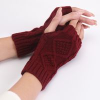 Women's Streetwear Solid Color Gloves 1 Pair sku image 8