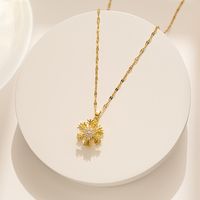 Simple Style Snowflake Stainless Steel Titanium Steel Plating Inlay Zircon 18k Gold Plated Pendant Necklace main image 2