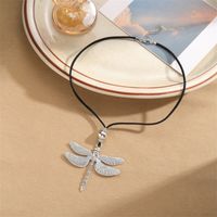 Retro Commute Round Alloy Plating Silver Plated Women's Pendant Necklace main image 5