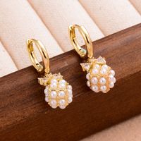 1 Par Estilo Ig Elegante Geométrico Enchapado Tridimensional Embutido Cobre Perla Circón Chapado En Oro De 14 Quilates. Pendientes De Gota main image 1