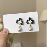 1 Pair Simple Style Flower Enamel Alloy Drop Earrings main image 4