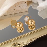 1 Pair Vintage Style Round Plating Hollow Out Inlay Copper Artificial Pearls Zircon 18k Gold Plated Earrings main image 4