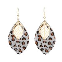 1 Pair Retro Ethnic Style Leaf Pu Leather Gold Plated Drop Earrings main image 3