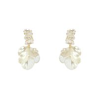 1 Pair Sweet Flower Inlay Shell Metal Zircon Drop Earrings main image 5