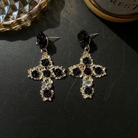 1 Pair Elegant Lady Cross Alloy Drop Earrings main image 4