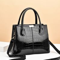 Women's Large Pu Leather Solid Color Elegant Basic Square Zipper Shoulder Bag Handbag Crossbody Bag main image 5