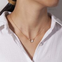 Style Simple Forme De Cœur Couronne Le Cuivre Placage Plaqué Or Rose Pendentif main image 1