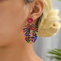 1 Pair Elegant Retro Luxurious Heart Shape Pineapple Hollow Out Inlay Zinc Alloy Rhinestones Dangling Earrings main image 1