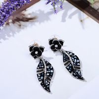 1 Pair Ig Style Leaves Flower Spray Paint Plating Inlay Alloy Rhinestones Gold Plated Drop Earrings main image 2