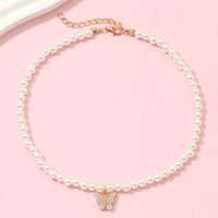Süß Süss Schmetterling Künstliche Perle Metall Perlen Mädchen Halskette Mit Anhänger main image 1