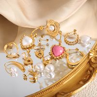 1 Pair Elegant Luxurious Queen Heart Shape Plating Inlay Alloy Artificial Pearls 18k Gold Plated Drop Earrings Ear Studs main image 1
