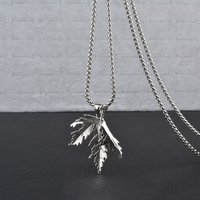 Casual Retro Maple Leaf Stainless Steel Alloy Plating Silver Plated Men's Pendant Necklace main image 3