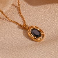 Classic Style Round Stainless Steel Plating Zircon 18k Gold Plated Pendant Necklace main image 4