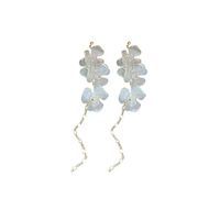 1 Pair Elegant Simple Style Leaf Flower Bow Knot Inlay Imitation Pearl Alloy Rhinestones Drop Earrings main image 5
