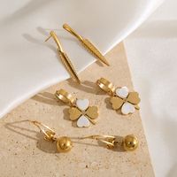 1 Pair Cute Bridal Four Leaf Clover Plating Carving 316 Stainless Steel  14K Gold Plated Earrings Ear Studs main image 6