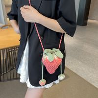 Women's Small Polyester Fruit Strawberry Cute Round String Crossbody Bag main image 3