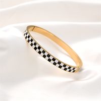 Simple Style Checkered Stainless Steel Bangle In Bulk main image 3