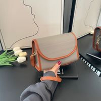 Women's Small Pu Leather Color Block Elegant Square Magnetic Buckle Shoulder Bag Crossbody Bag Square Bag main image 4