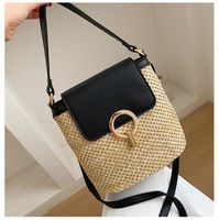 Women's Medium Straw Color Block Basic Vacation Round Lock Clasp Shoulder Bag Crossbody Bag Straw Bag sku image 1