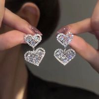 1 Pair Classic Style Heart Shape Alloy Drop Earrings main image 3