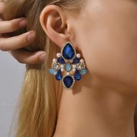 Retro Lady Simple Style Water Droplets Rhinestone Inlay Artificial Gemstones Women's Drop Earrings main image 4