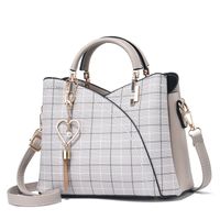 Women's Medium Summer Pu Leather Classic Style Handbag sku image 5