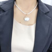 Elegant Simple Style Swan Freshwater Pearl Copper Pendant Necklace main image 4