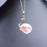 Elegant Simple Style Swan Freshwater Pearl Copper Pendant Necklace main image 2