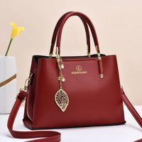 Women's Large All Seasons Pu Leather Classic Style Tote Bag main image 1