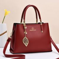 Women's Large All Seasons Pu Leather Classic Style Tote Bag main image 2