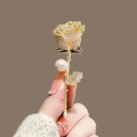 Élégant Fleur Alliage Incruster Perles Artificielles Strass Femmes Broches main image 5