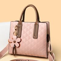 Women's Medium All Seasons Pu Leather Elegant Classic Style Handbag main image 3