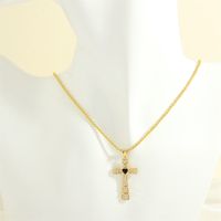 Simple Style Cross Heart Shape Copper 18k Gold Plated Zircon Pendant Necklace In Bulk sku image 8