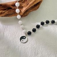 Einfacher Stil Tratsch Legierung Perlen Frau Halskette Mit Anhänger main image 4