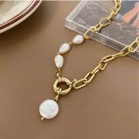Wholesale Jewelry Simple Style Round Imitation Pearl Iron Copper Plating Pendant Necklace main image 1