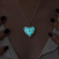 Casual Heart Shape Alloy Luminous Plating Women's Pendant Necklace main image 1