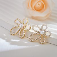 1 Paire Dame Style Coréen Fleur Incruster Acier Inoxydable Perle Boucles D'oreilles main image 2