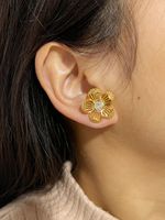 1 Par Casual Elegante Flor Enchapado Embutido Cobre Circón Pendientes sku image 1