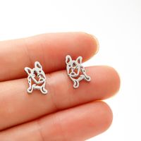 1 Pair Simple Style Animal Hollow Out Stainless Steel 18k Gold Plated Ear Studs sku image 1