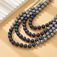 Elegant Luxuriös Dame Einfarbig Künstliche Perle Zinklegierung Perlen Frau Dreilagige Halskette main image 4