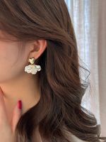 1 Pair Sweet Heart Shape Flower Plating Arylic Alloy Drop Earrings main image 4