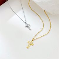 Simple Style Commute Cross Stainless Steel White Gold Plated Gold Plated Zircon Pendant Necklace In Bulk main image 3