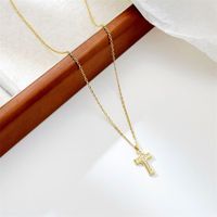Simple Style Commute Cross Stainless Steel White Gold Plated Gold Plated Zircon Pendant Necklace In Bulk main image 2