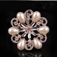 Korean Style Flower Alloy Plating Inlay Rhinestones Pearl Women's Brooches sku image 11