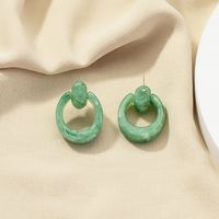 1 Pair Vintage Style Simple Style Geometric Irregular Three-dimensional Arylic Ear Studs main image 4