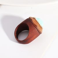 Vintage Style Simple Style Streetwear Round Wood Inlay Turquoise Women's Rings main image 3